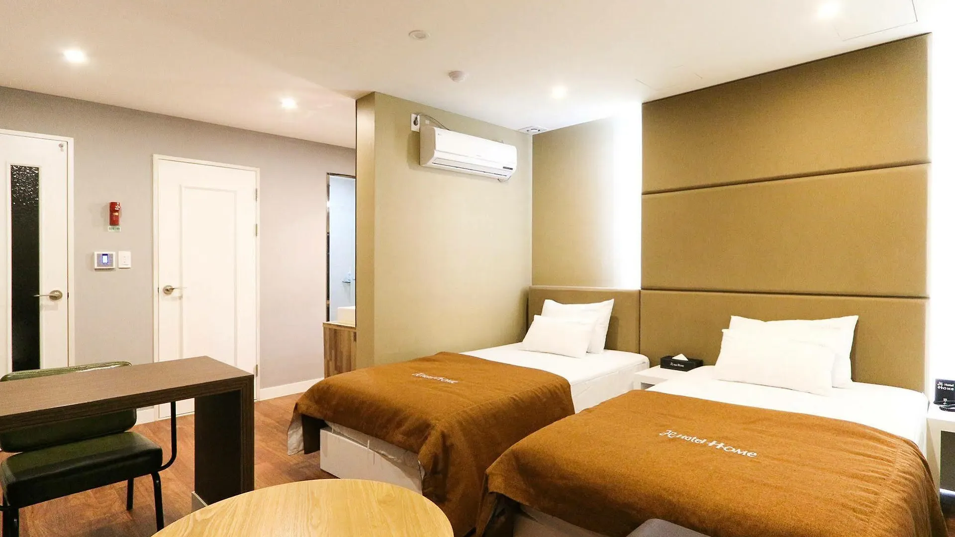 Hotel Home Busan 3*,