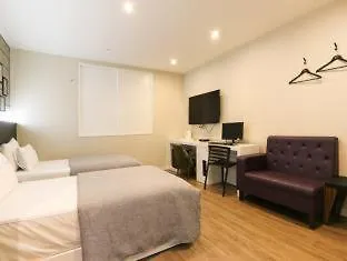 Hotel Home بوسان